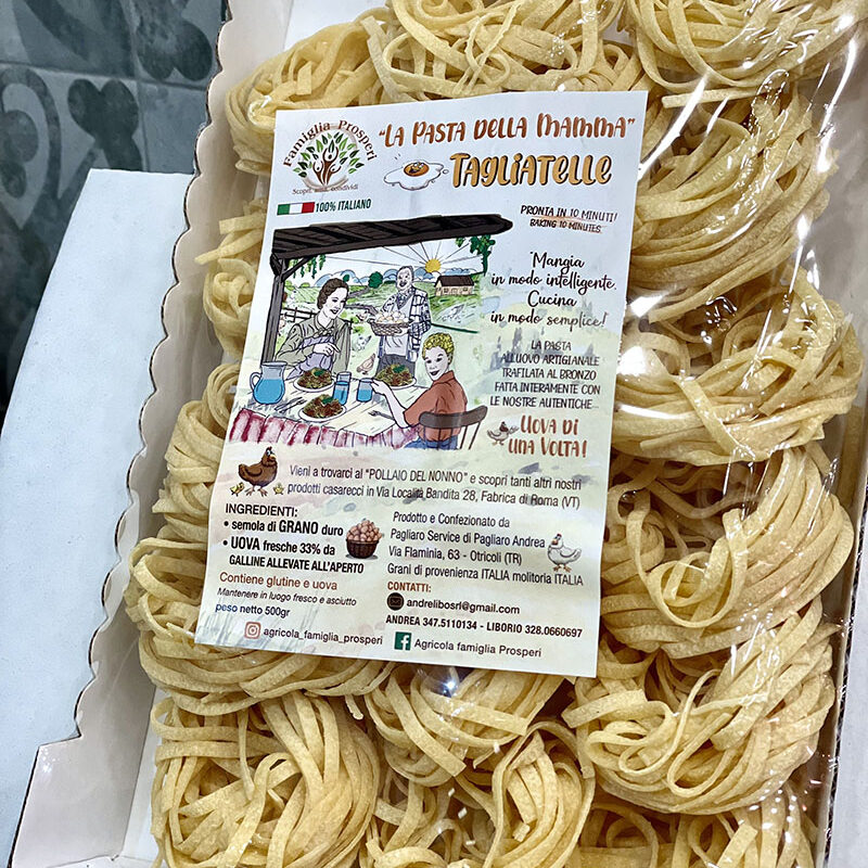 Macelleria da Aldo - Pasta all'uovo artigianale trafilata al bronzo, fatta interamente con le autentiche uova di una volta della Famiglia Prosperi Località Bandita - Fabrica di Roma (VT)